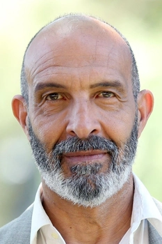 Foto de Jonis Bashir
