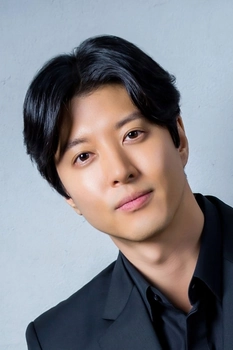 Foto de Lee Dong-gun