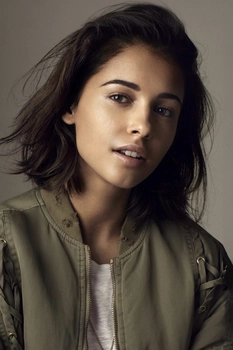 Foto de Naomi Scott