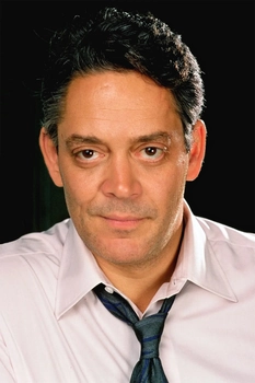 Foto de Raúl Juliá