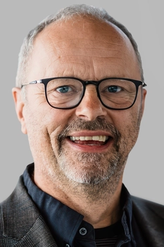 Foto de Robert Llewellyn