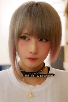 Foto de Shiki Aoki