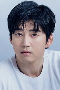 Foto de Yoon Kye-sang