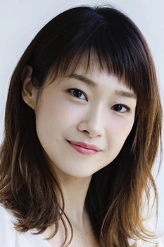 Foto de Yuka Terasaki
