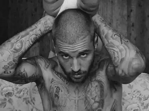 Justin Bieber anuncia novo álbum Swag II para hoje; saiba mais