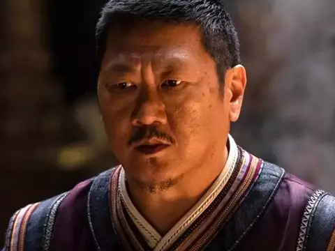 Benedict Wong revela aonde imagina que seu personagem, Wong, está no MCU
