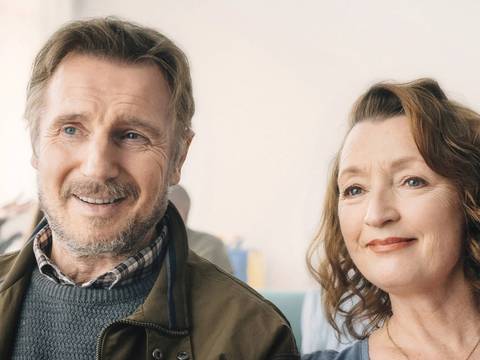 Liam Neeson em 'Nosso Amor': Uma História de Amor e Superação na Sessão da Tarde