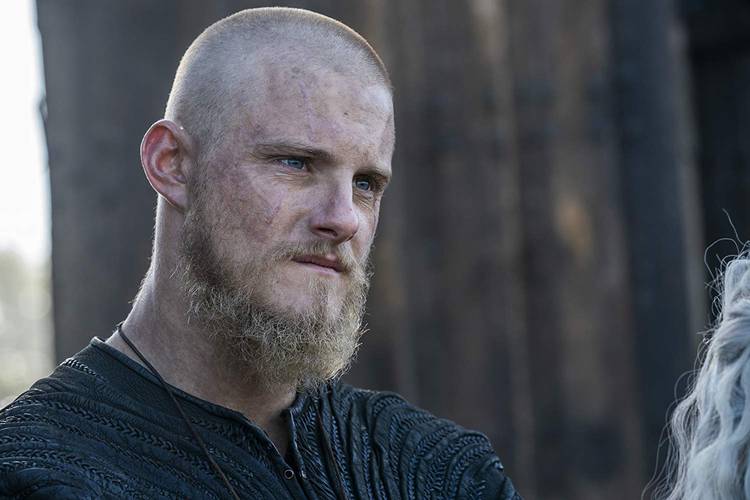 Vikings: Alexander Ludwig se despede da série e ganha objeto importante de  Björn - Notícias Série - como visto na Web - AdoroCinema