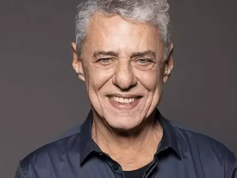 Chico Buarque aciona a Polícia Civil do Rio de Janeiro por ameaça de morte nas redes sociais