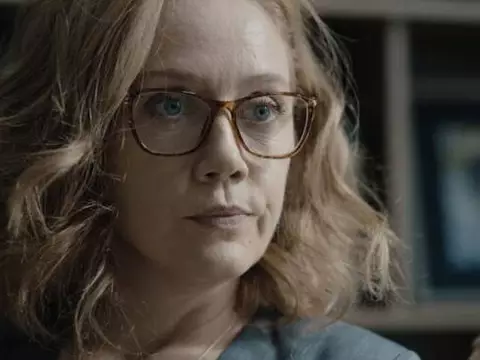 Camila Morgado em cena de Sentença, da Amazon (Reprodução)