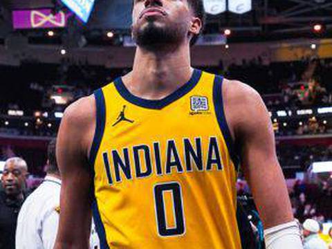 Playoffs da NBA 2024-25: Onde e Quando Assistir aos Jogos Decisivos deste Domingo