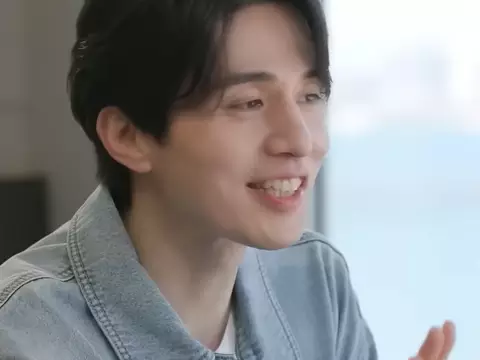 Lee Dong-wook no especial de 10 anos de Goblin (Reprodução)