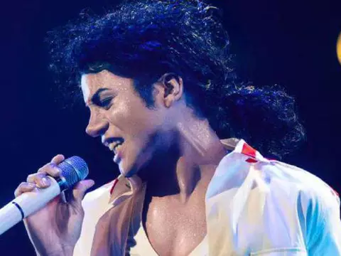 Jaafar Jackson como Michael Jackson na cinebiografia (Lionsgate/Divulgação)