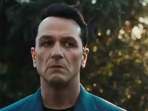 Emmy | Matthew Rhys se torna primeira pessoa a vencer Melhor Ator nas três categorias