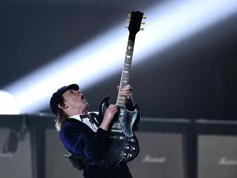  Angus Young diz que não sabe se essa será a última turnê do AC/DC