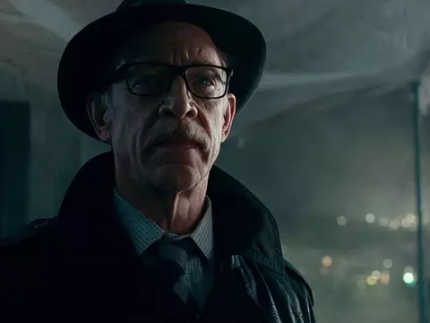 J.K. Simmons em Liga da Justiça