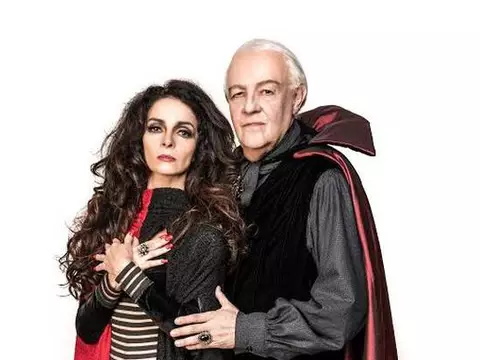 "Vlad não ataca o povo como os políticos de Brasília", diz Ney Latorraca sobre volta do vampiro em peça