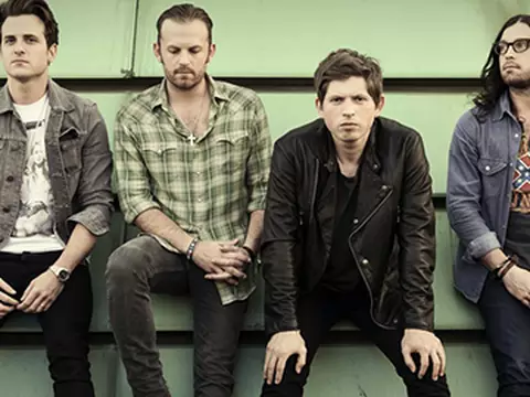 Kings of Leon divulga a inédita "Reverend"; ouça