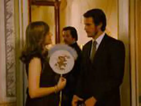 Singularidades de uma Rapariga Loura | Crítica