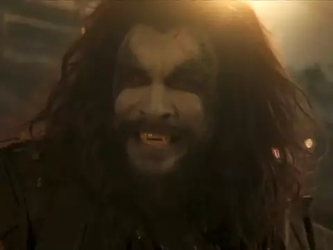Lobo (Jason Momoa) em Supergirl