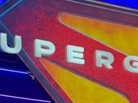 Supergirl | Logo oficial do filme é apresentado na CCXP25 (Exclusivo)