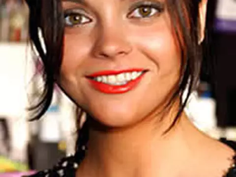 Christina Ricci participará de Greys Anatomy no dia do Super Bowl