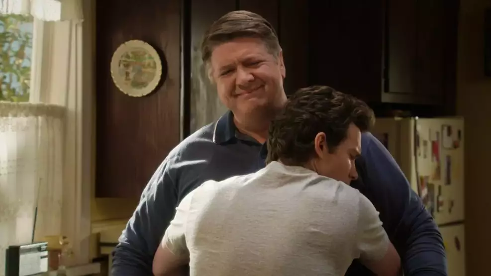 Georgie & Mandy | Ator de Young Sheldon retorna em novo episódio