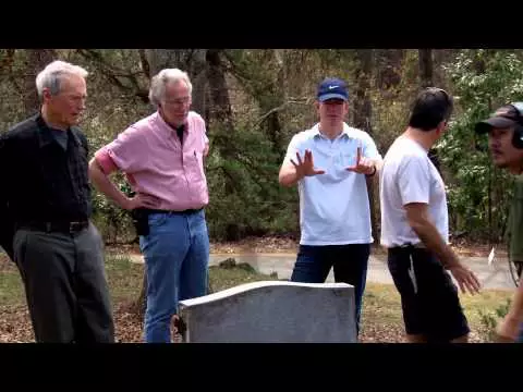 Curvas da Vida | Filme com Clint Eastwood ganha featurettes