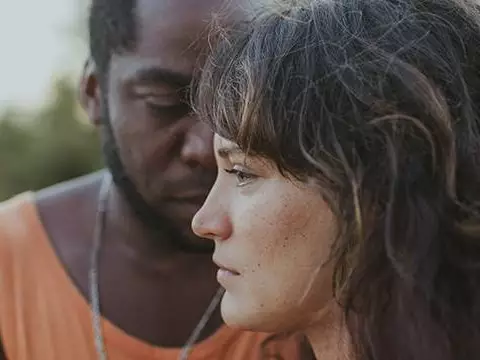 Lázaro Ramos e Bianca Bin (Globo Filmes)