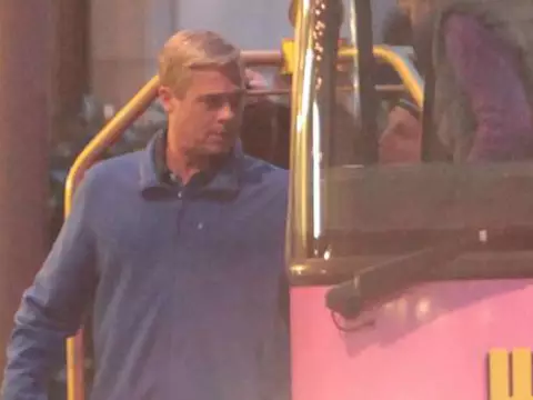 War Machine | Brad Pitt aparece muito loiro nas fotos de bastidores do filme da Netflix