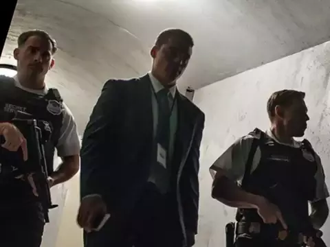 Casa de Dinamite | Filme de Kathryn Bigelow ganha 1ª imagem, data no Brasil