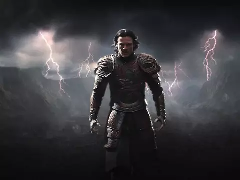 Drácula - A História Nunca Contada | Luke Evans manda aviso aos brasileiros no novo trailer