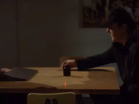 Distorted, thriller de suspense com Christina Ricci e John Cusack, ganha trailer