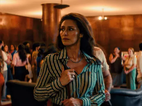Maria Fernanda Cândido em O Agente Secreto (Reprodução)