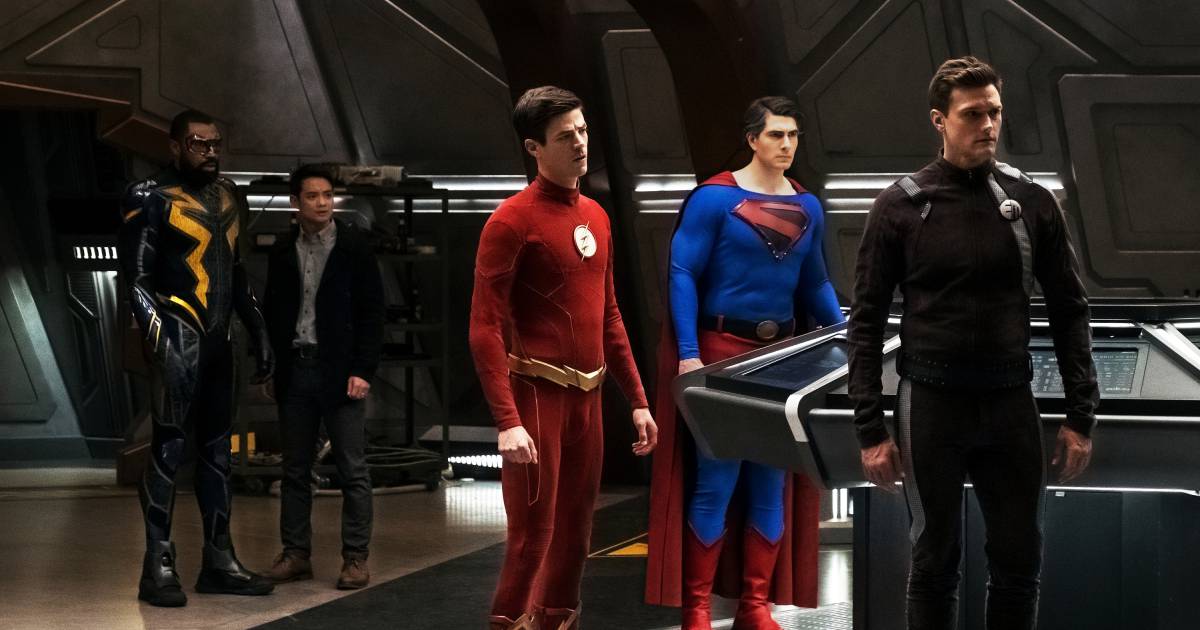 Barry Allen tenta reescrever a própria história em trailer final de The  Flash