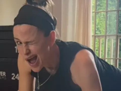 Jennifer Garner em vídeo do Instagram (Reprodução)