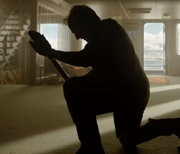 Digger | Tom Cruise con sombrero y en las sombras en el nuevo tráiler