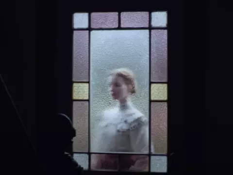 Para Sempre Minha | Novo terror do diretor de Longlegs ganha trailer na SDCC