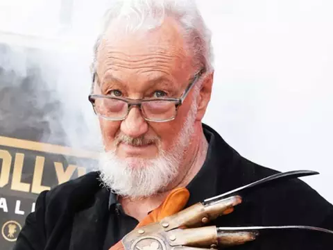 Robert Englund, o Freddy Krueger, ganha estrela na Calçada da Fama de Hollywood