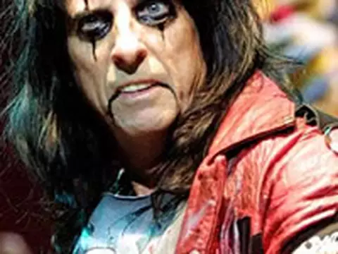 Alice Cooper será tema de atração no parque do Universal Studios