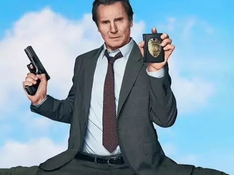 Corra que a Polícia Vem Aí