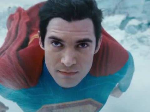 James Gunn Revela Duração e Independência Criativa em Novo Filme do Superman