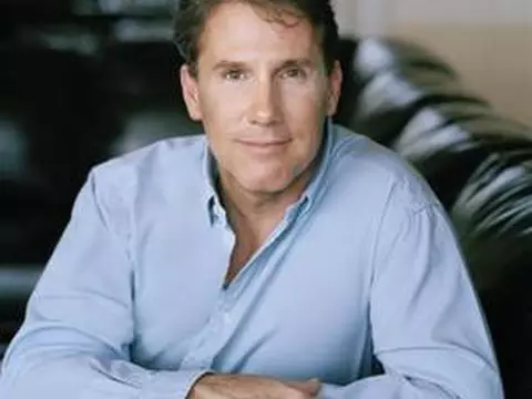 Nicholas Sparks lança vigésimo livro e comemora 20 anos de Diário de uma Paixão