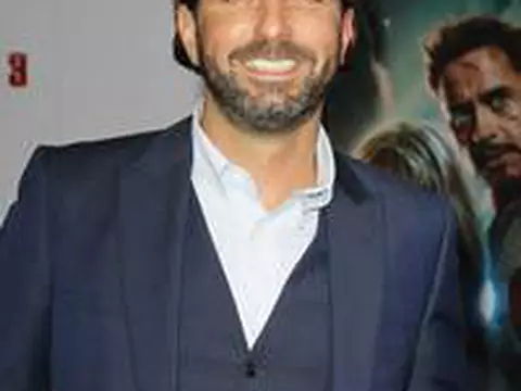 The Long Run | Roteirista de Homem de Ferro 3 fará sua estreia na direção