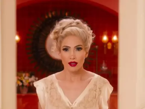 O Beijo da Mulher Aranha ganha trailer e estreia em janeiro