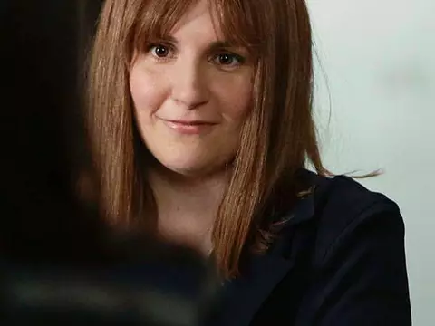 Scandal | Veja as primeiras fotos da participação de Lena Dunham na série