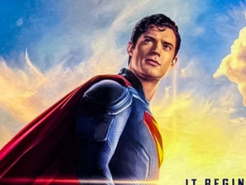 Superman ganha pôster inspirado por cartazes do filme de 78