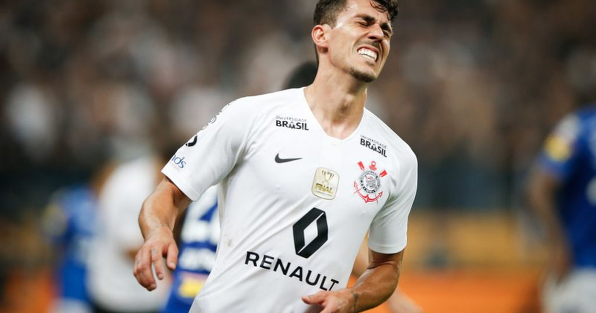 CS:GO: Danilo Avelar, do Corinthians, é banido por cometer ato