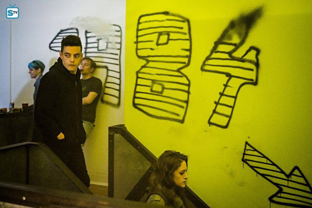 Mr. Robot enfrenta hackers chineses em cena da 3ª temporada