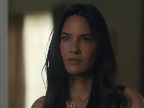 Foto de Olivia Munn, atriz que contou uma história sobre ator que quis mudar cena para não ser salvo por uma mulher/Reprodução